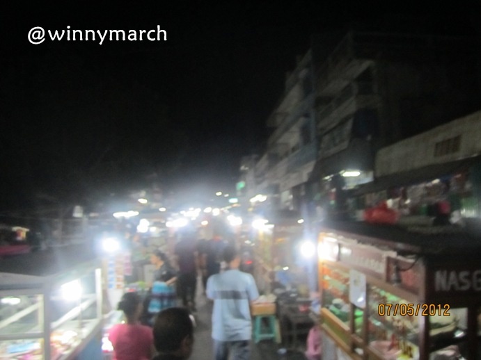 Suasan Malam Kupang, Kampung Solor