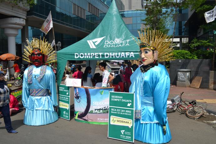 Ondel Ondel Betawi Jakarta