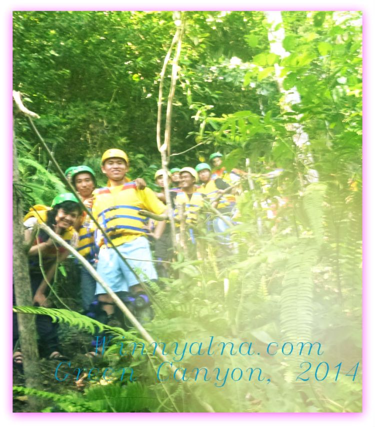 body rafting di Sungai Cijulang