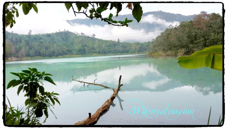 Telaga Warna Dieng