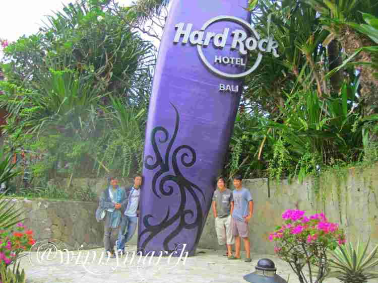 Kami di hard rock bali