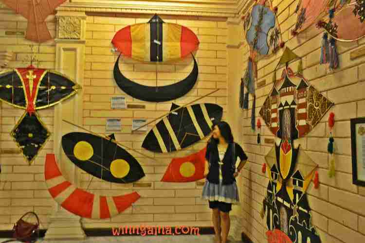 tour museum layang layang indonesia