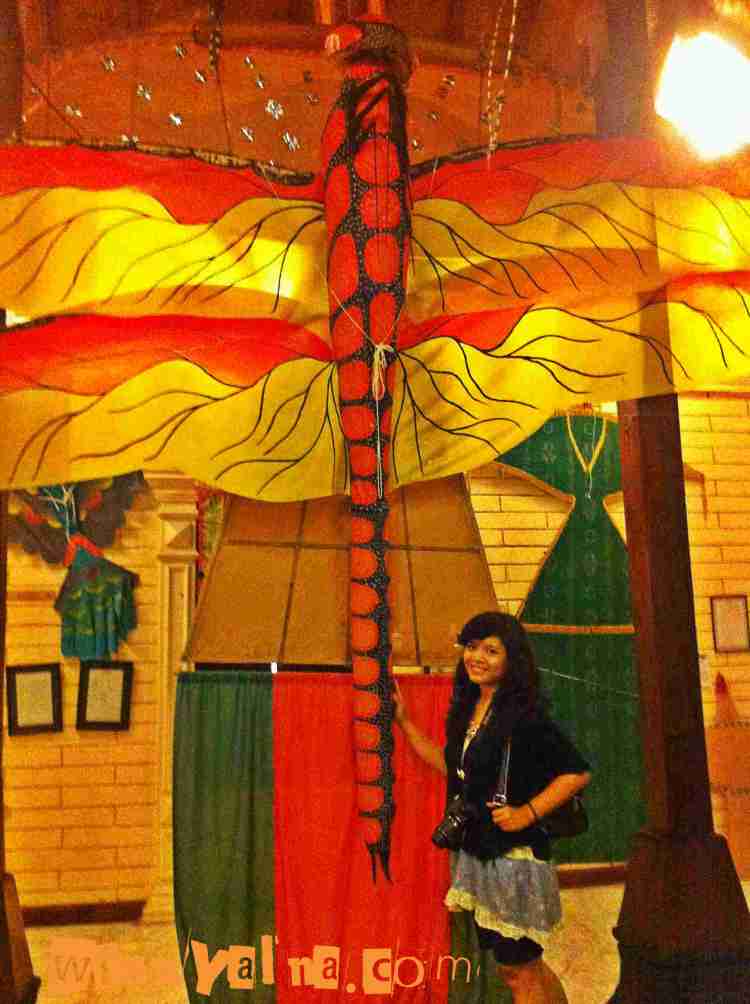 Aku dengan koleksi museum