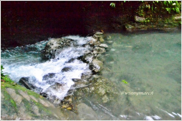 Kolam Abadi dan Air Terjun Tongkat