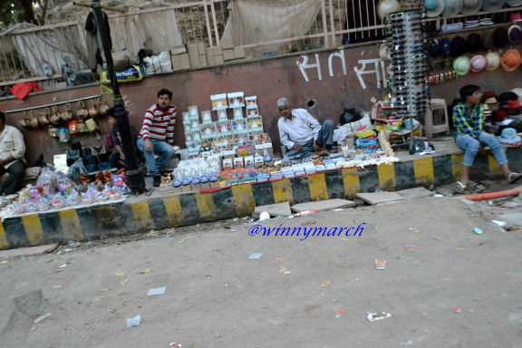 Souvenir di dekat Taj Mahal