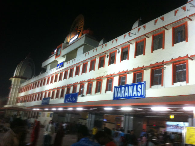 varanasi train station