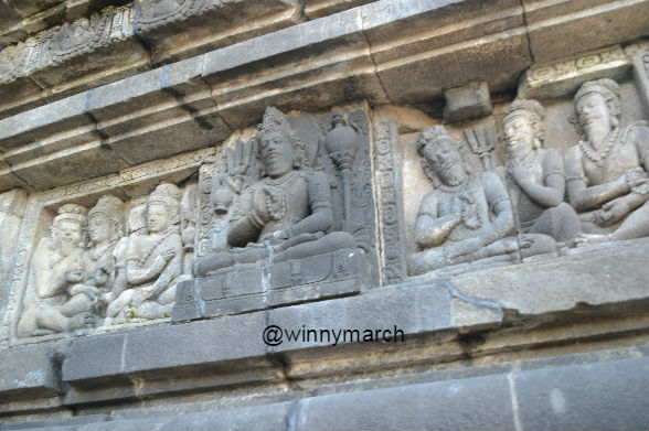 Relief di Candi Prambanan 