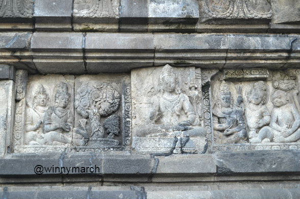 Relief di Candi Prambanan 