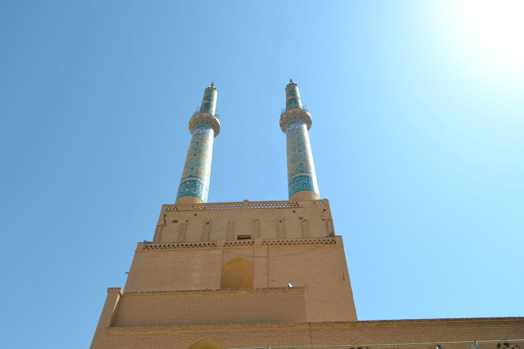 Backpacker ke Tehran, Yazd, Esfahan Iran selama 5 Hari